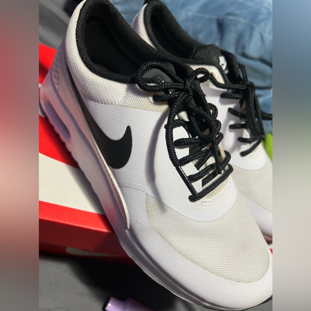 AIRMAX THEAS